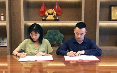 恭喜山東濰坊坊子區(qū)宋曉艷女士成功簽約翌芙萊！